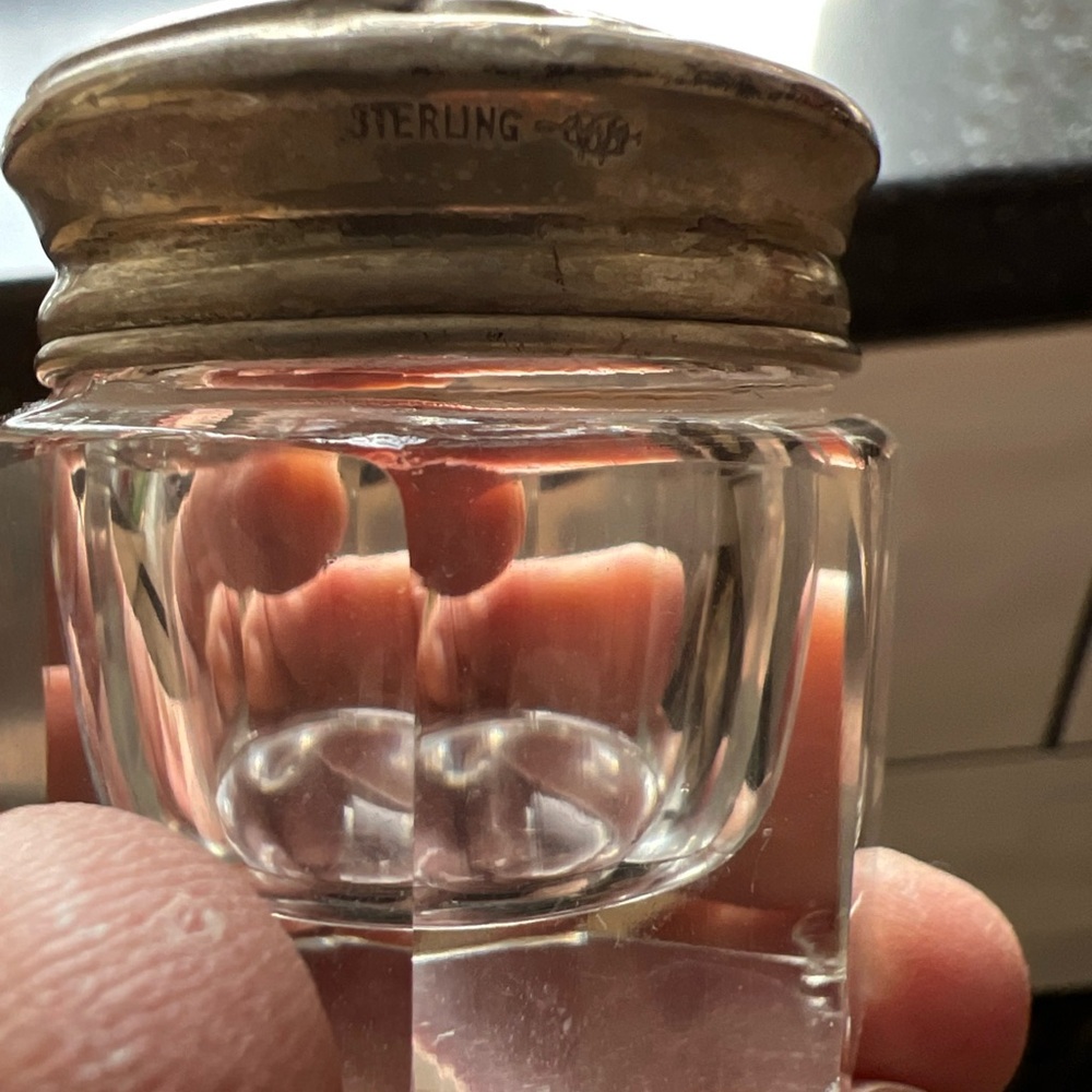 Crystal Rouge Pot With Sterling Lid Art Deco 1.5” - Picture 6 of 8
